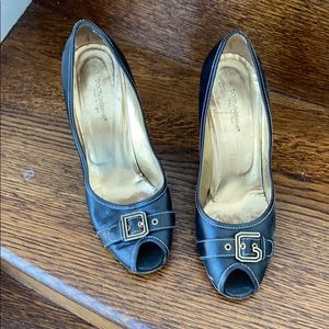 Dolce and Gabbana black pumps size 40